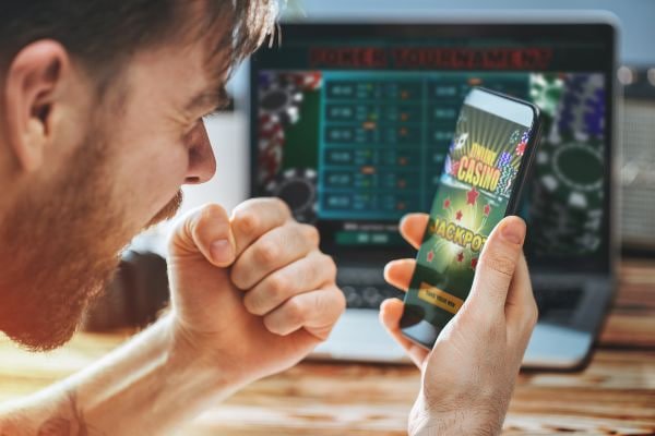 Live casino dealer streaming baccarat table game on 8k8app11 Philippines